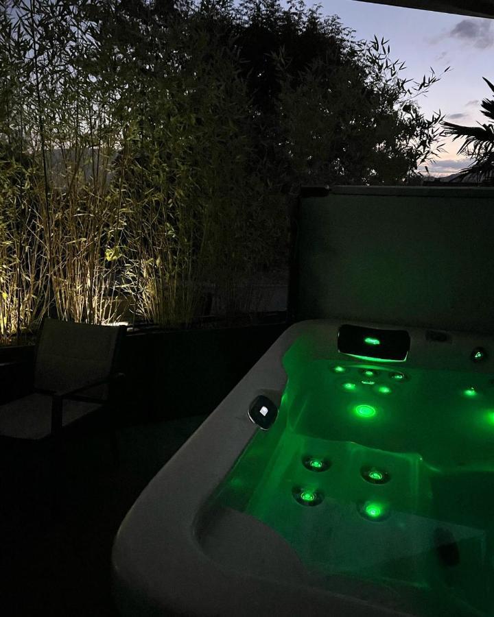 O2M Gresy Sur Aix Apartman Mognard Kültér fotó